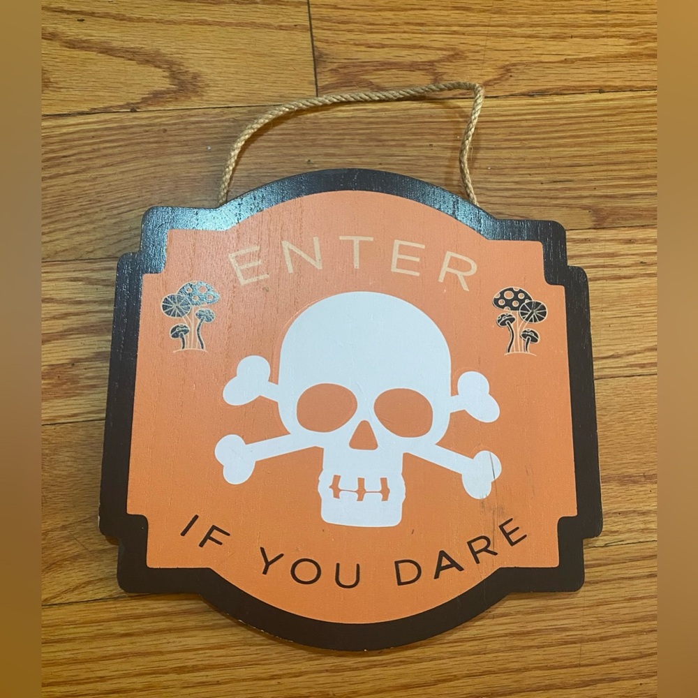 Halloween “Enter If You Dare” Hanging Wooden Sign – Skull & Crossbones Décor